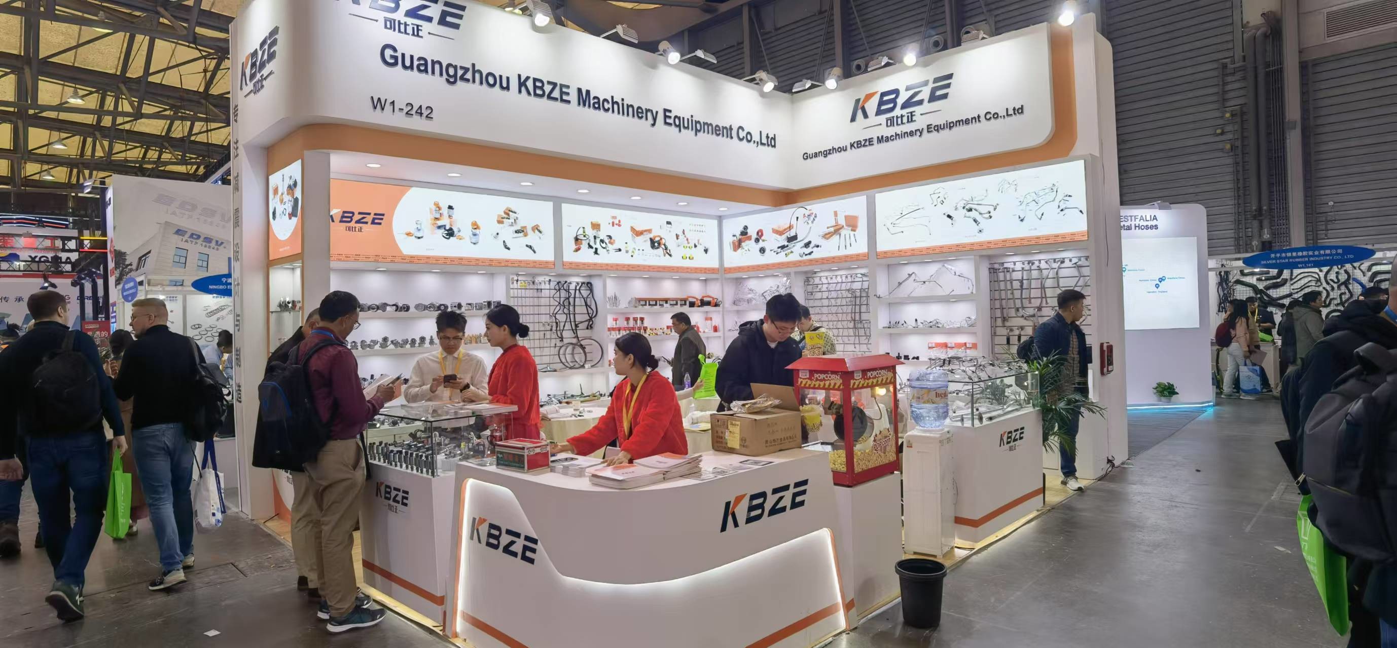 último caso de la compañía sobre 2024 CHINA [SHANGHAI] BAUMA EXPO comercial de maquinaria de construcción